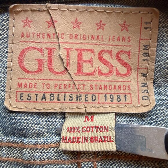 Vintage 90s Guess Size M Blue Denim Authentic Original Jeans Trucker Jacket - Picture 8 of 16